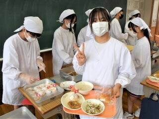 r7090513.jpg