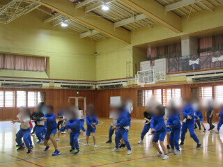 ５年２ - 編集済み.jpg