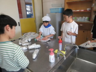 20241102yakiimo001.jpg
