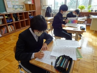 20241122jinken001.jpg