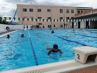 240000_swim.jpg