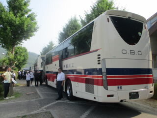 bus.JPG