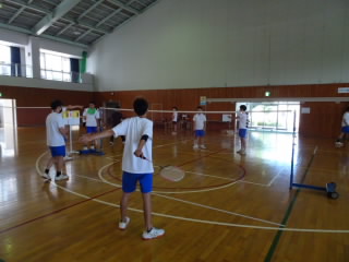 badminton.jpg