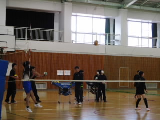 boys volleyball.JPG