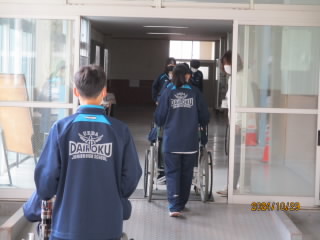 wheelchair.JPG
