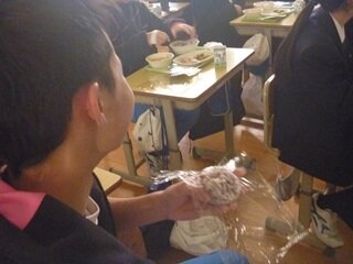 給食⑤HP用.jpg