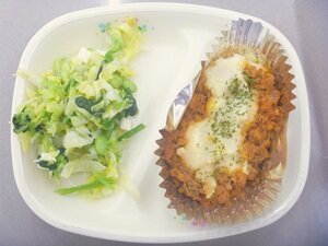 給食②HP用.JPG