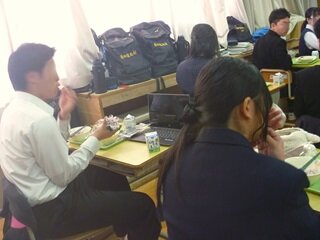 給食⑦HP用.JPG