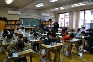 中学校説明会③HP用.JPG