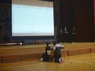 中学校説明会①HP用.jpg
