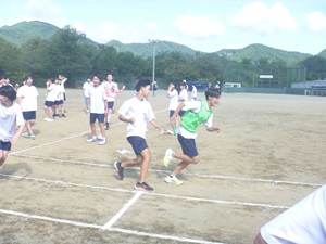 体育祭リハ③縮小.jpg