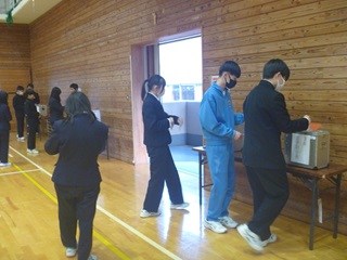 生徒会選挙６HP用.jpg