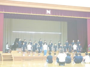 紫苑祭５　１年①縮小.jpg