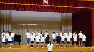 紫苑祭５　２年②縮小.jpg