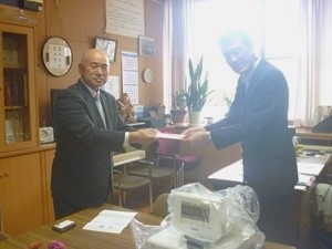 贈呈①縮小.jpg
